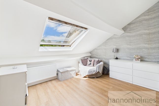 Cam05283G0-Pr0050-Still061