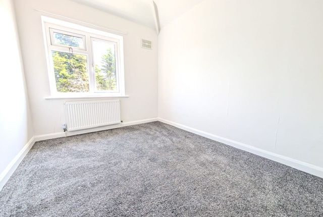 77, Shorncliffe Avenue, NORWICH photo 5