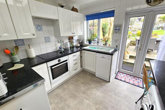 25, Parkwood Road, Tavistock photo 4