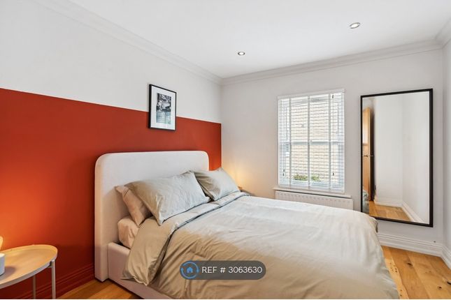 Flat   Eaton Gardens, Hove photo 4
