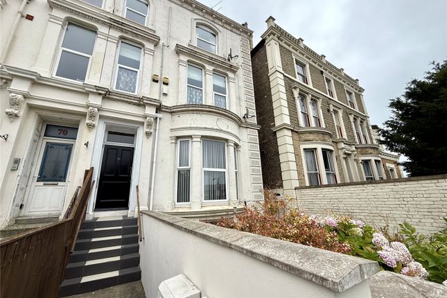 Flat 3, 68, Quay Road, East Riding of Yorkshire photo 2