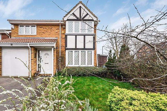 Thumbnail Detached house for sale in Maplin Park, Langley, Slough