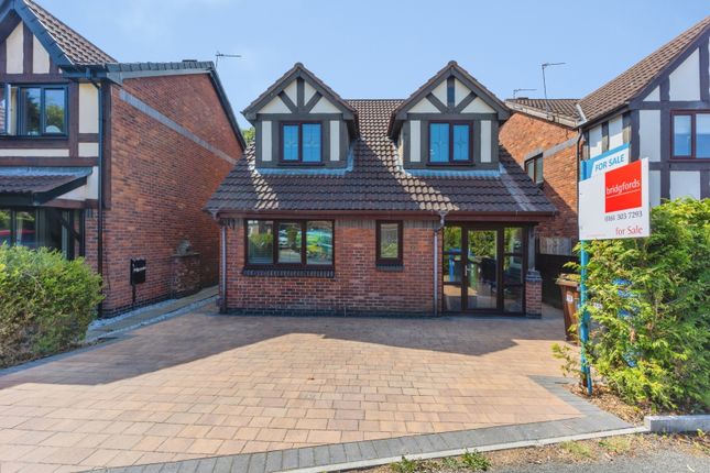 Rowanswood Drive, Greater Manchester photo 2
