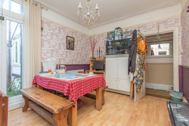 34, Bullers Avenue, Kent photo 3