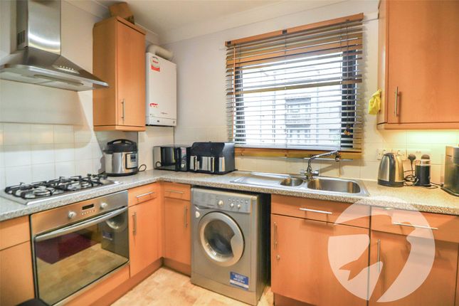 Flat 26, Wharf House, 1, West Street, Erith photo 3