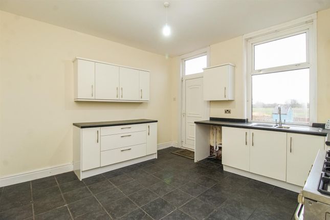 Terraced house for sale in Aberford Road, Stanley, Wakefield