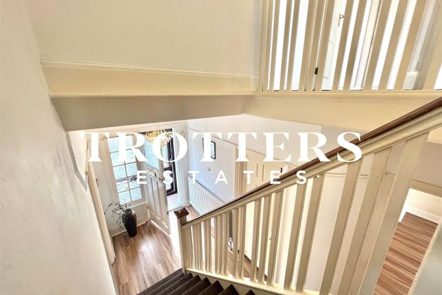 Semi-detached house to rent in Monmouth Avenue, South Woodford
