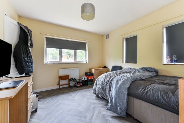 Room 5, 2, Minden Way, Winchester photo 3