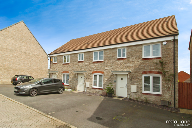 Thumbnail Terraced house for sale in Little Ground, Purton, Swindon