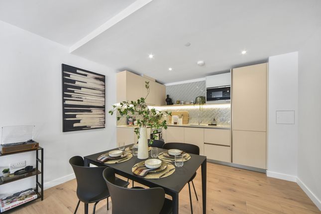 161 Evelyn Street, London photo 5