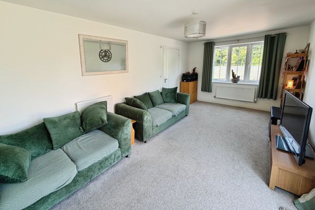 106, Dartmoor Road, Westbury photo 4