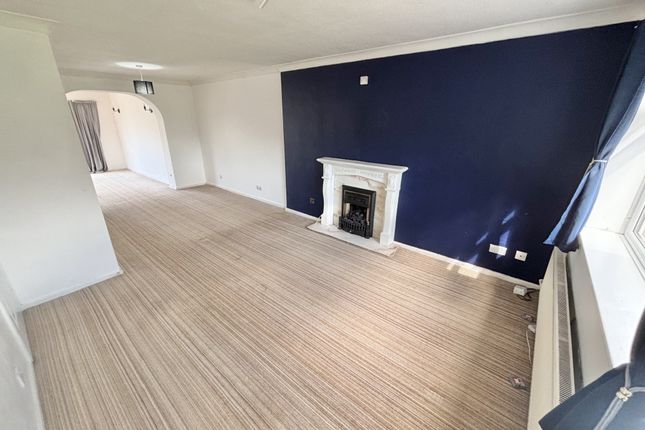 120, Arundel Drive, Poulton-Le-Fylde photo 2