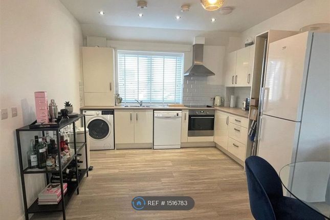 Apartment, Ridge House Wherrys Lane, Bourne photo 3