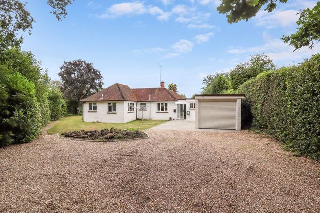 Bungalow for sale in Snows Ride, Windlesham