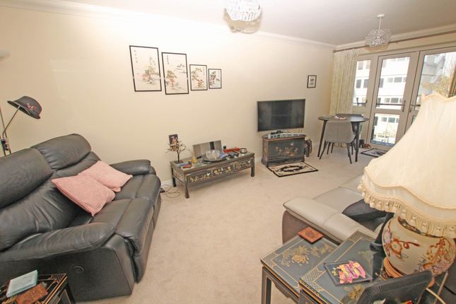 Flat for sale in Southfields Road, Eastbourne