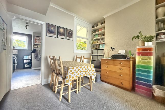 13, Woodah Road, Exeter photo 4