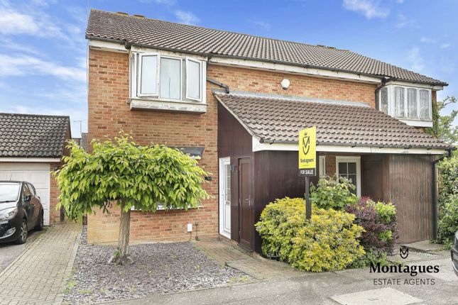 52, Wellington Road, Epping photo 2