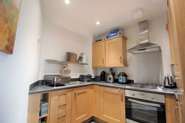 Flat for sale in Ley Farm Close, Garston, Watford