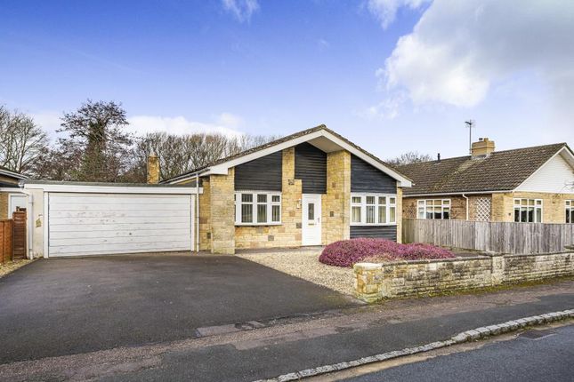 Detached bungalow for sale in Bicester, Oxfordshire