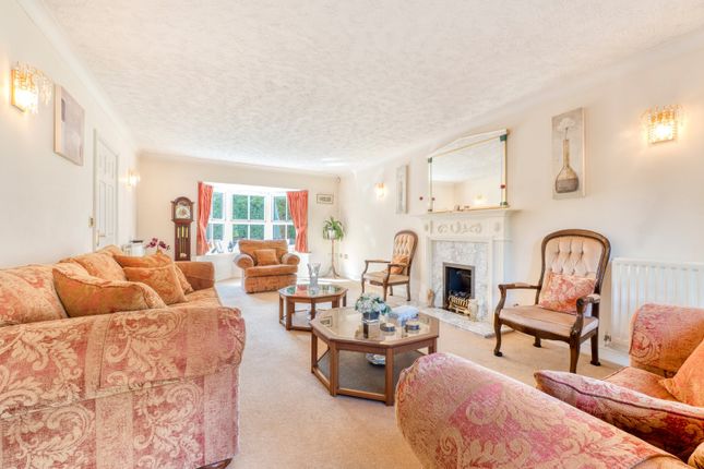 11, Lawson Walk, Carshalton photo 4