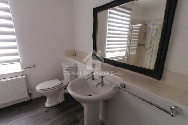 Room 5, Watson Road, Worksop photo 3