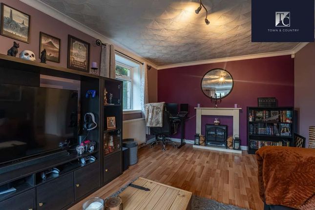 119, Alloway Drive, Kirkintilloch photo 4