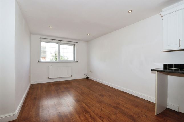 1-5, Ballfield Lane, Barnsley photo 2