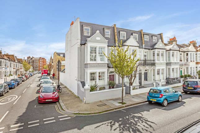 Terraced house for sale in Gowan Avenue, Fulham