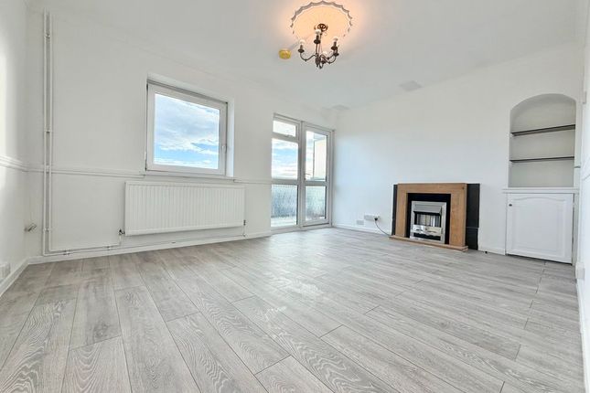 Millstream Road, London photo 3