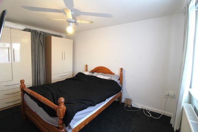 Briar Cottage, Wing Road, Sheerness photo 4