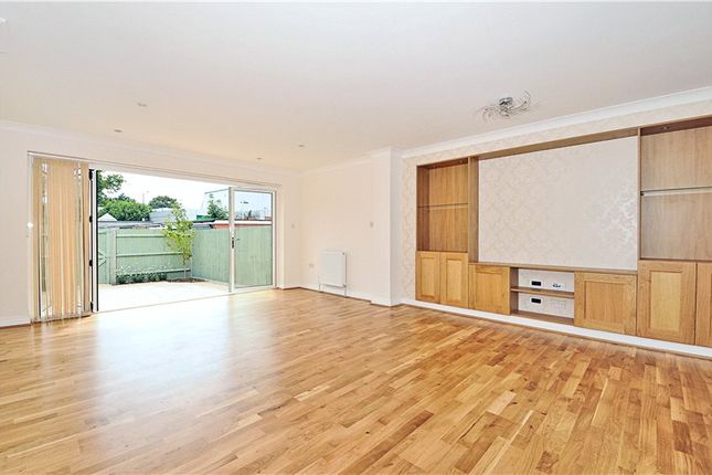 14, Stephenson Drive, Berkshire photo 4