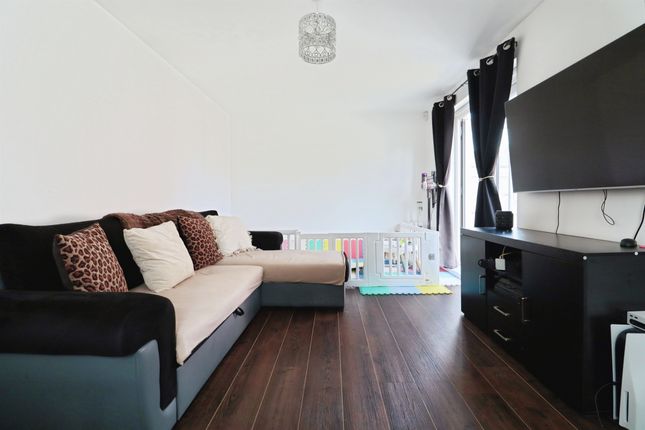 1, Haven Walk, Barry photo 4
