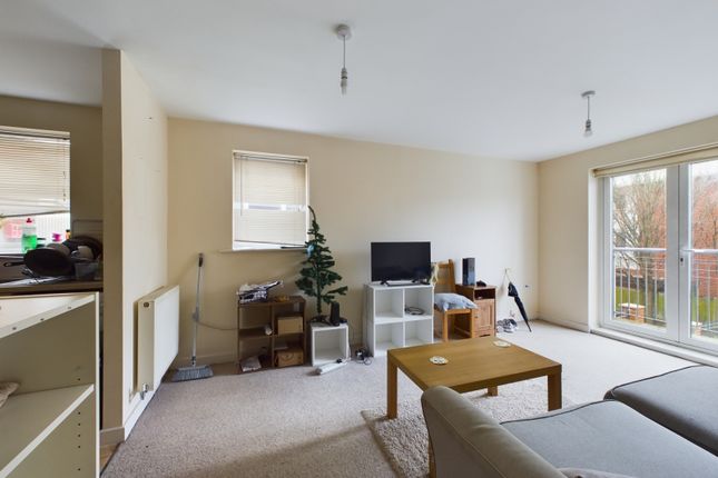 Flat for sale in Lion Terrace, Portsmouth