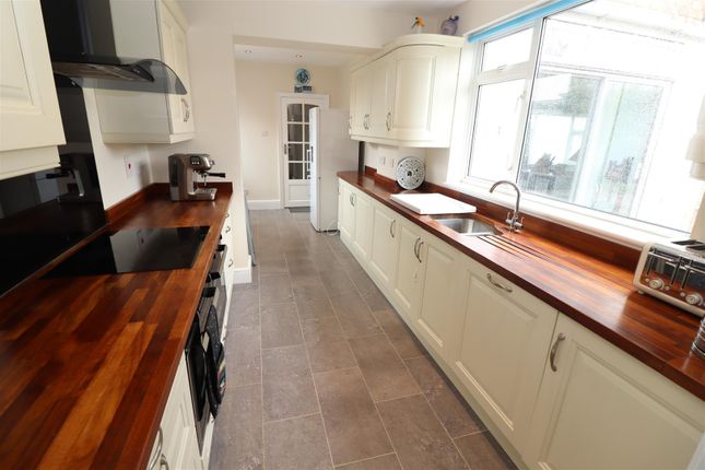 Detached house for sale in Purvis Road, Rushden