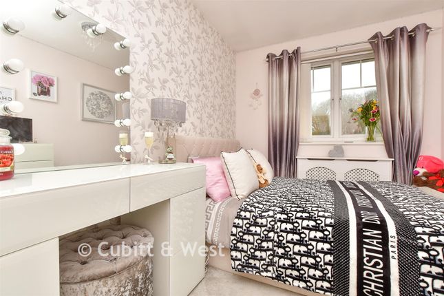 4-bed detached on 22, Greenacres, Lower Kingswood, £700,000
