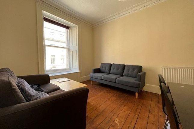 Flat to rent in Crichton Street, Dundee
