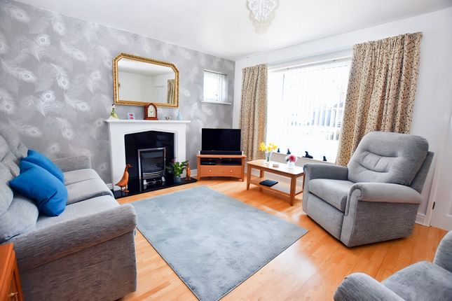 1, Birch Close, Market Drayton photo 2