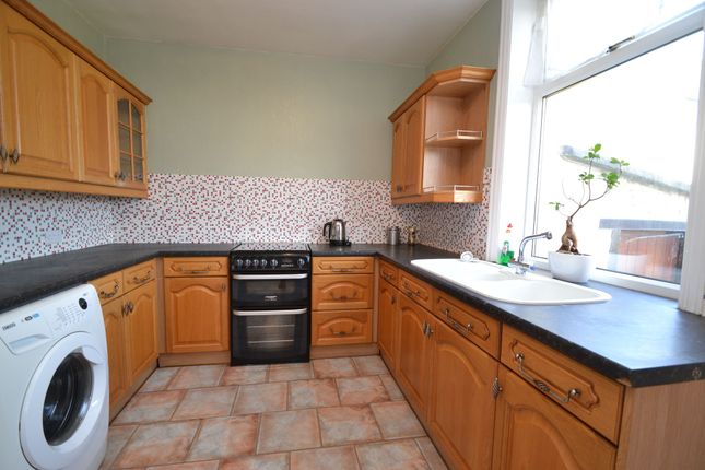 27 Albert Avenue, Idle photo 4