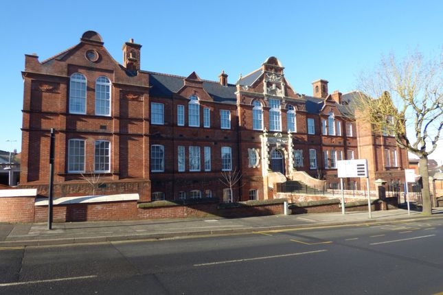 Flat 20 Burkhardt Hall, 175, Victoria Road, Swindon photo 2