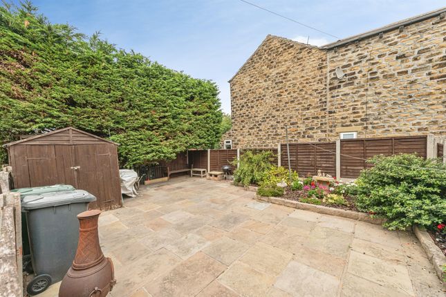 402, Lees Hall Road, Dewsbury photo 4