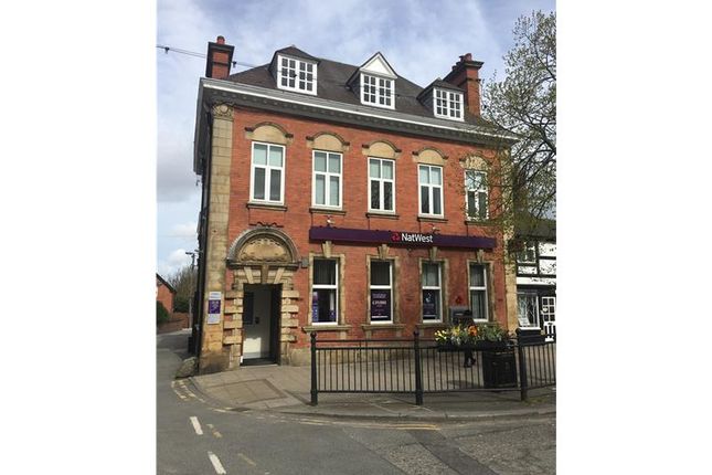 Leisure/hospitality to let in 117, Main Street, Frodsham, Cheshire, UK