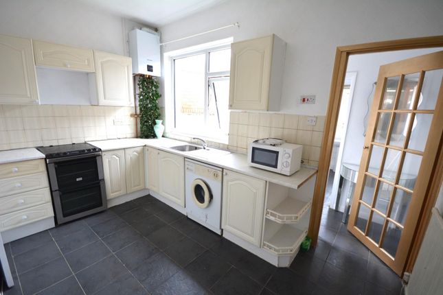 19, Howlish View, Coundon photo 3