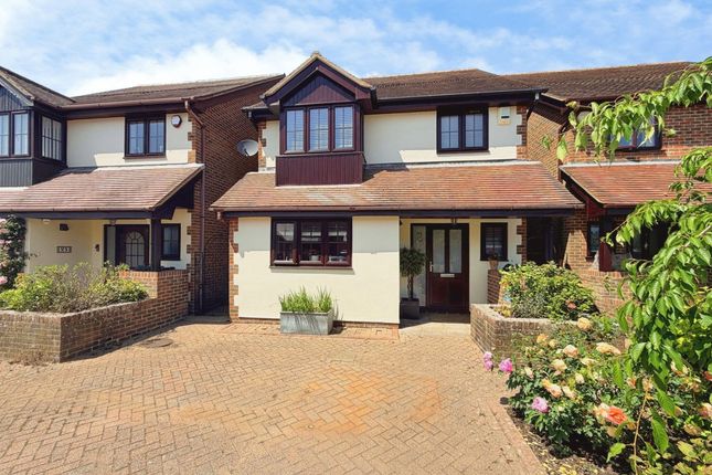 4-bed detached on 2 Barclay Mews, Southampton, £475,000