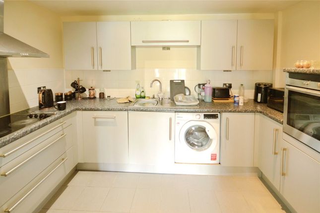 14 Roma,, Victoria Wharf, Cardiff photo 5