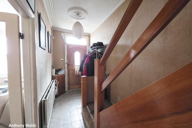 34, Melbourne Avenue, London photo 5