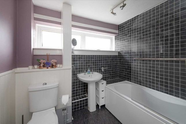 Flat for sale in Rannoch Road, Rosyth, Dunfermline