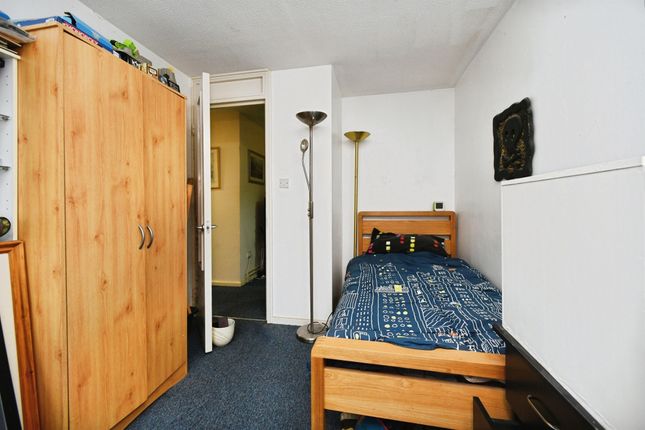 Flat 19, Chates Farm Court, John Street, BRIGHTON photo 4