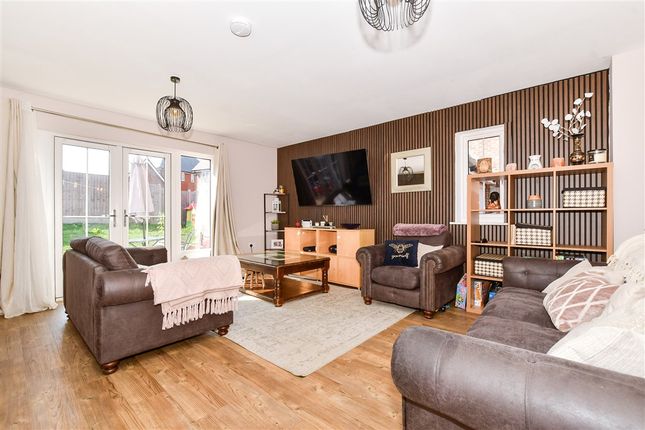 Weavering Court Coxheath, Maidstone photo 2