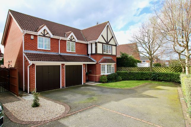 Thumbnail Detached house for sale in Windrush Drive, Hinckley