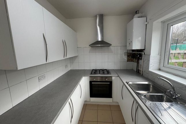 59, Denton View, Blaydon photo 3